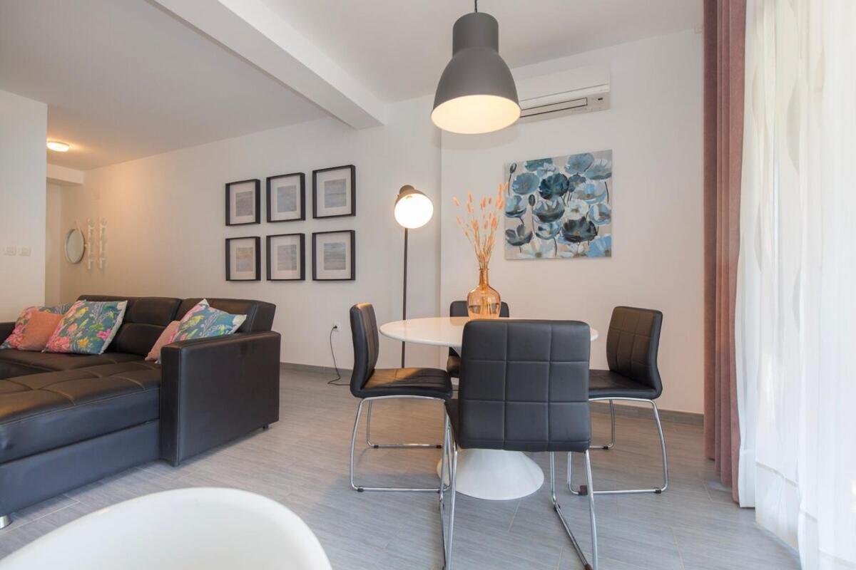 Istria Sea Side Apartment 210 & 209 Labin  Oda fotoğraf